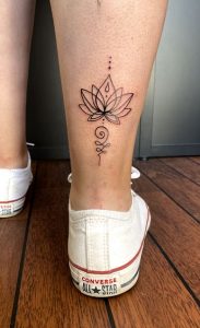 Tatouage lotus